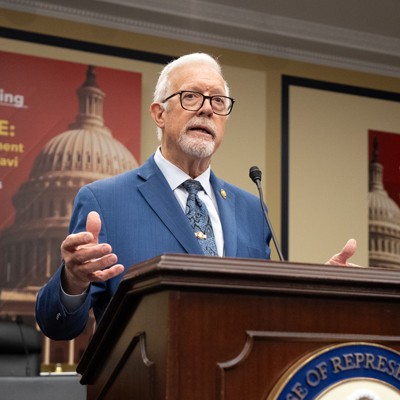 House Lawmakers Introduce Quantum Initiative Reauthorization